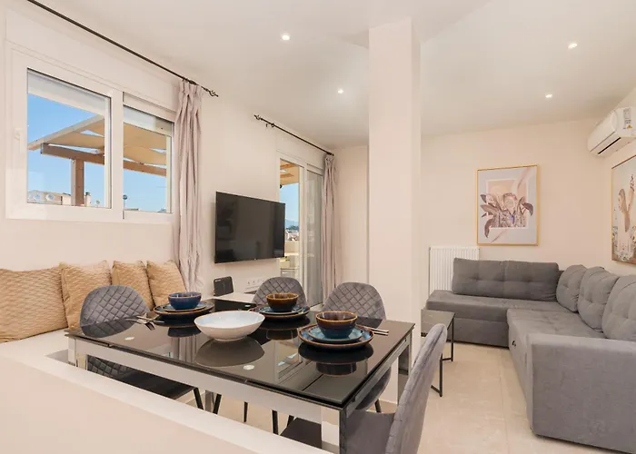 Luxury Penthouse Maisonette Nearby Acropolis